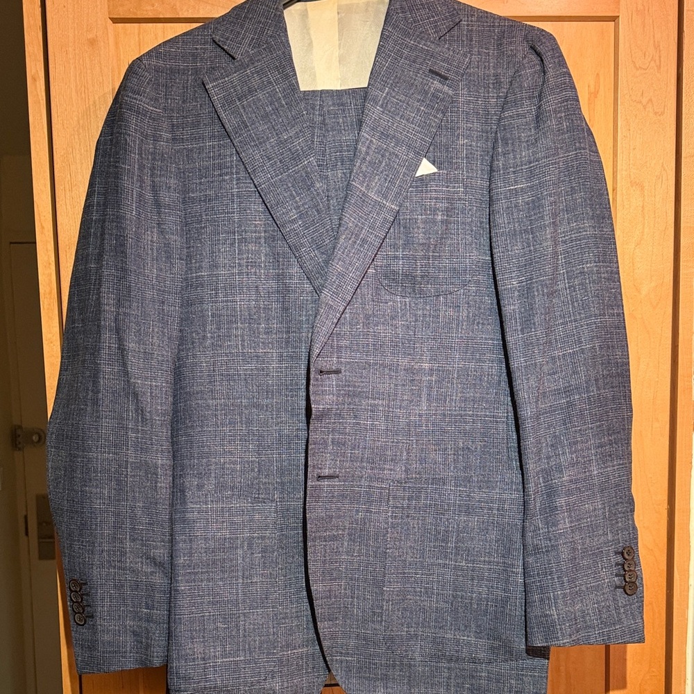 Suitsupply Textured Navy Suit